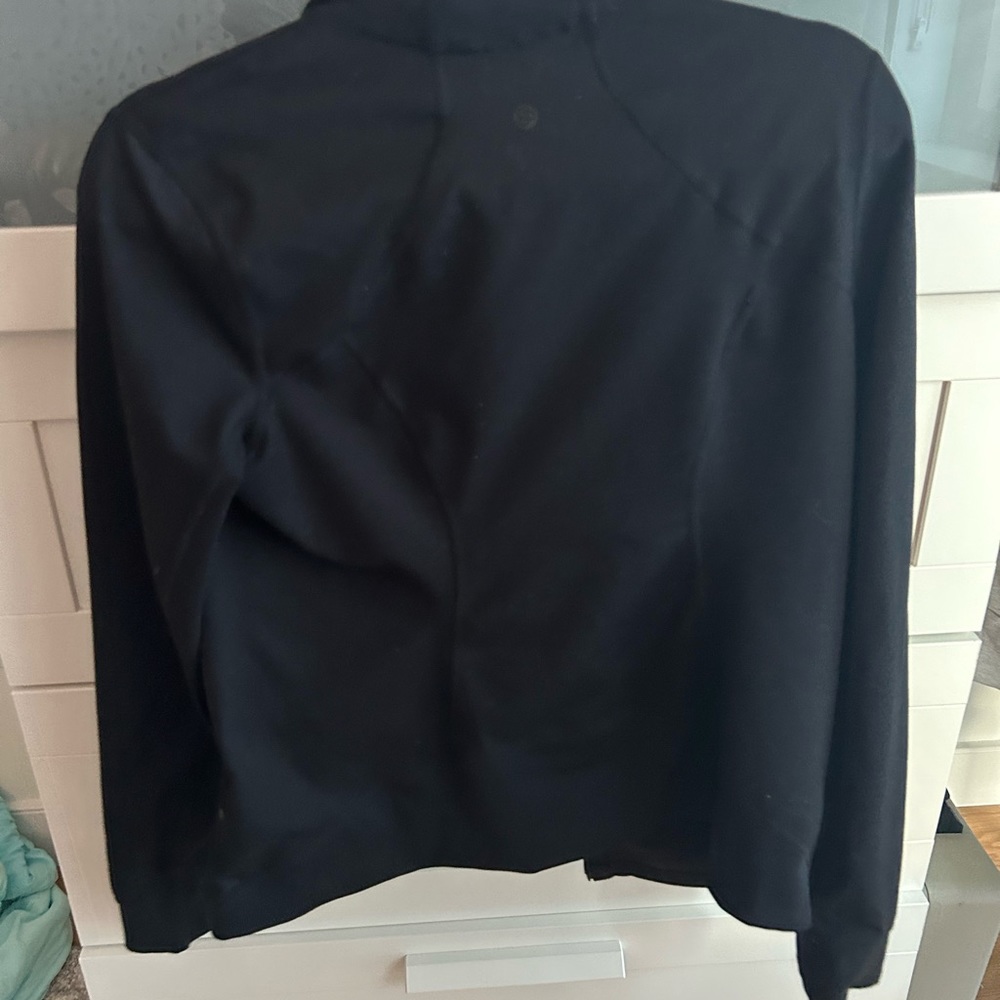 Black Zella zip up jacket - Picture 3 of 4